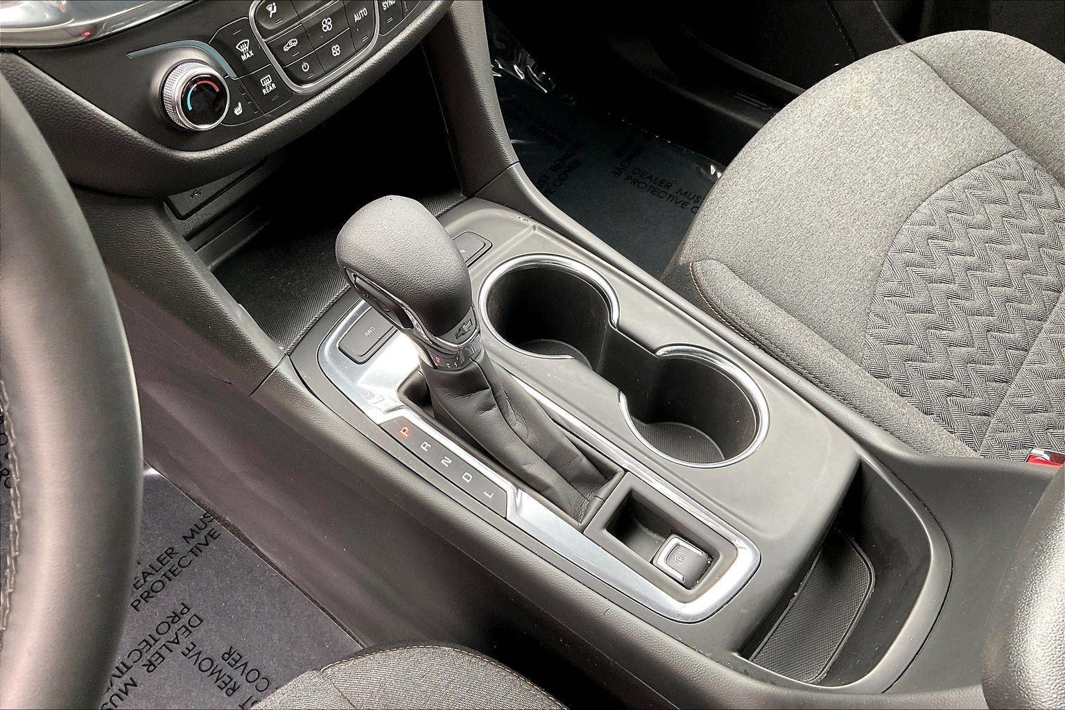 2024 Chevrolet Equinox LT - Photo 16