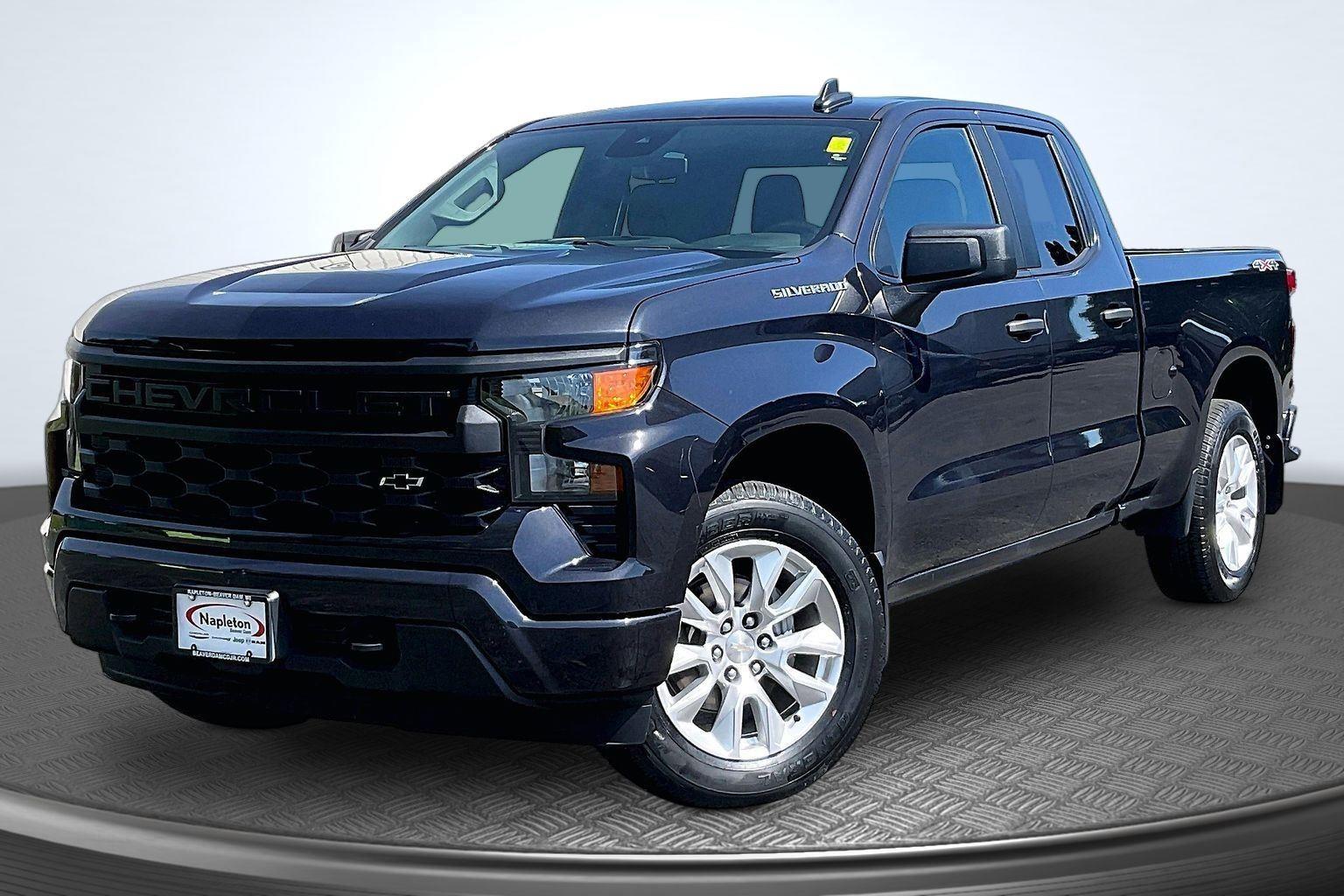 Dark Ash Metallic 2023 Chevrolet Silverado 1500 Pickup Truck Four-Wheel Drive 8-Speed Automatic