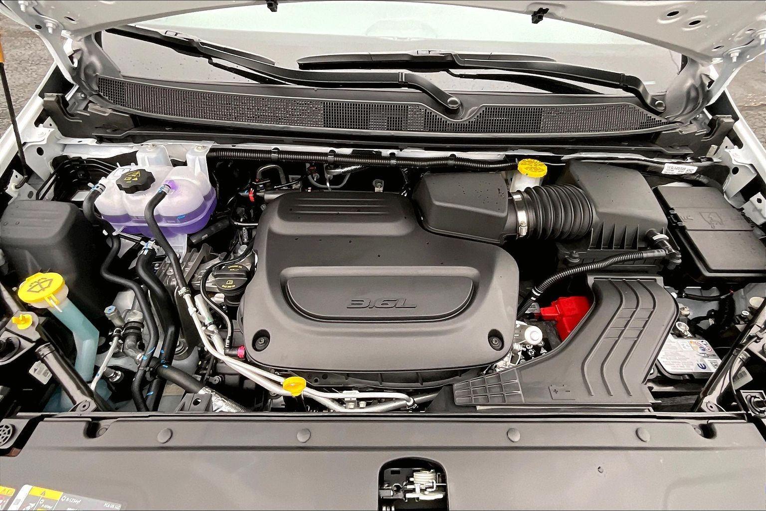 2026 Chrysler Pacifica Limited - Photo 11