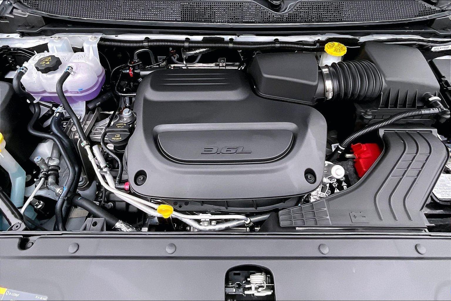 2026 Chrysler Pacifica Select - Photo 11