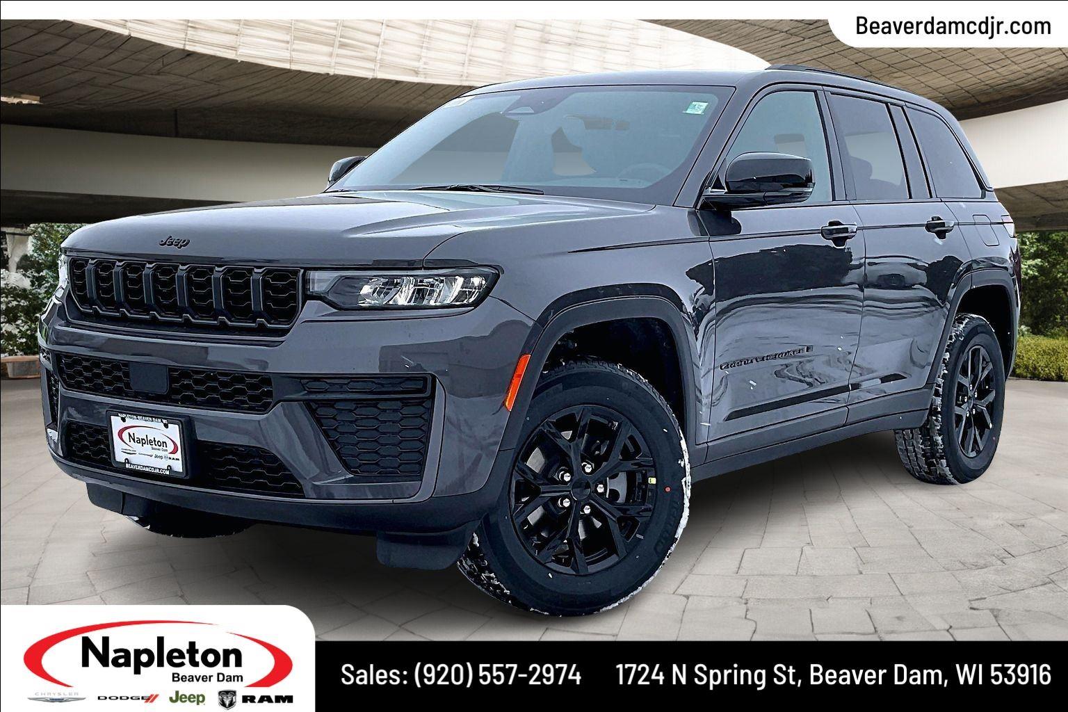 Baltic Gray Metallic Clearcoat 2026 Jeep Grand Cherokee SUV / Crossover Four-Wheel Drive 8-Speed Automatic