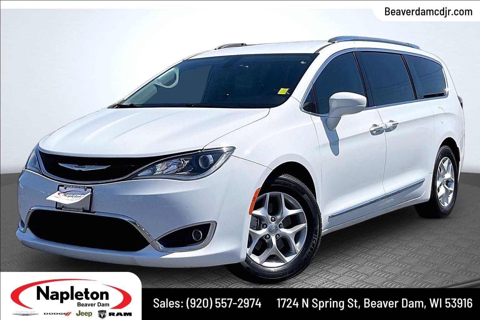 2017 Chrysler Pacifica Touring L Plus FWD