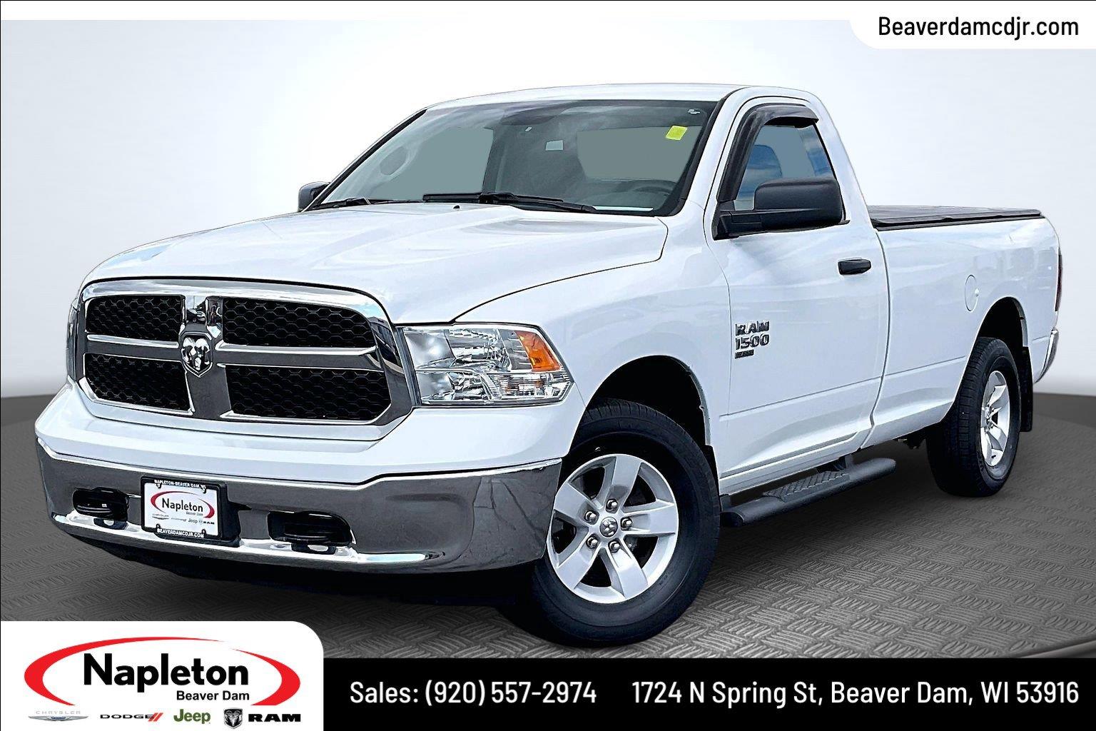 2020 RAM 1500 Blanco (Bright White Clearcoat) Camioneta Todo terreno 8 velocidades Automática