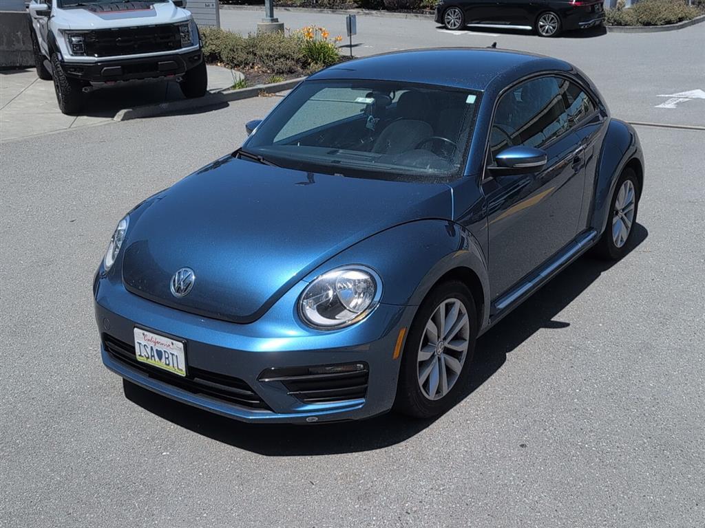 Silk Blue Metallic 2017 Volkswagen Beetle 1.8T S Hatchback Front-Wheel Drive Automatic