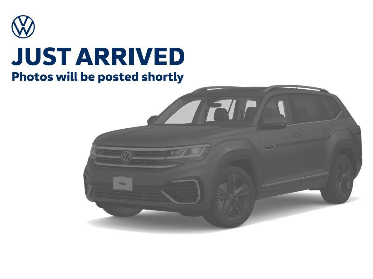 Pure White 2023 Volkswagen Taos SUV / Crossover Front-Wheel Drive