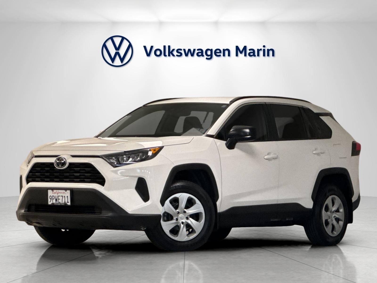 2019 Toyota RAV4 LE FWD