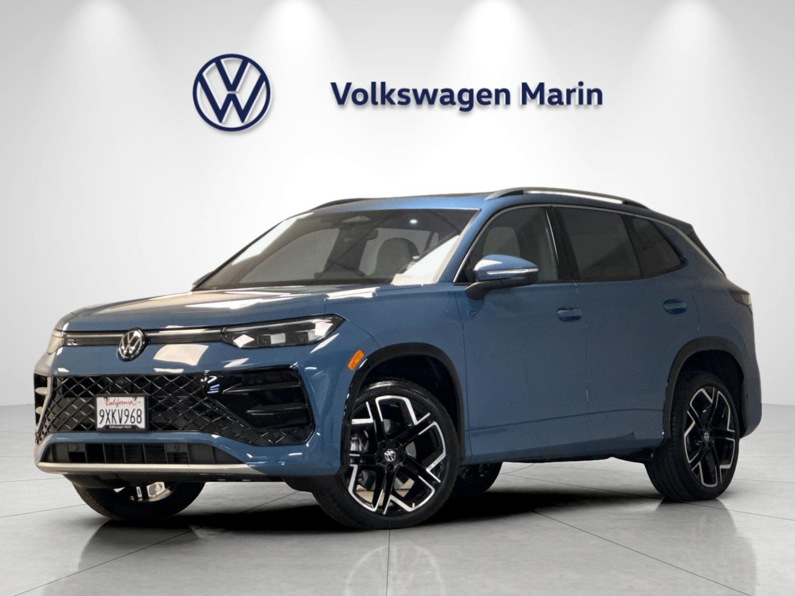 monterey blue pearl 2026 Volkswagen Tiguan SUV / Crossover All-Wheel Drive Automatic