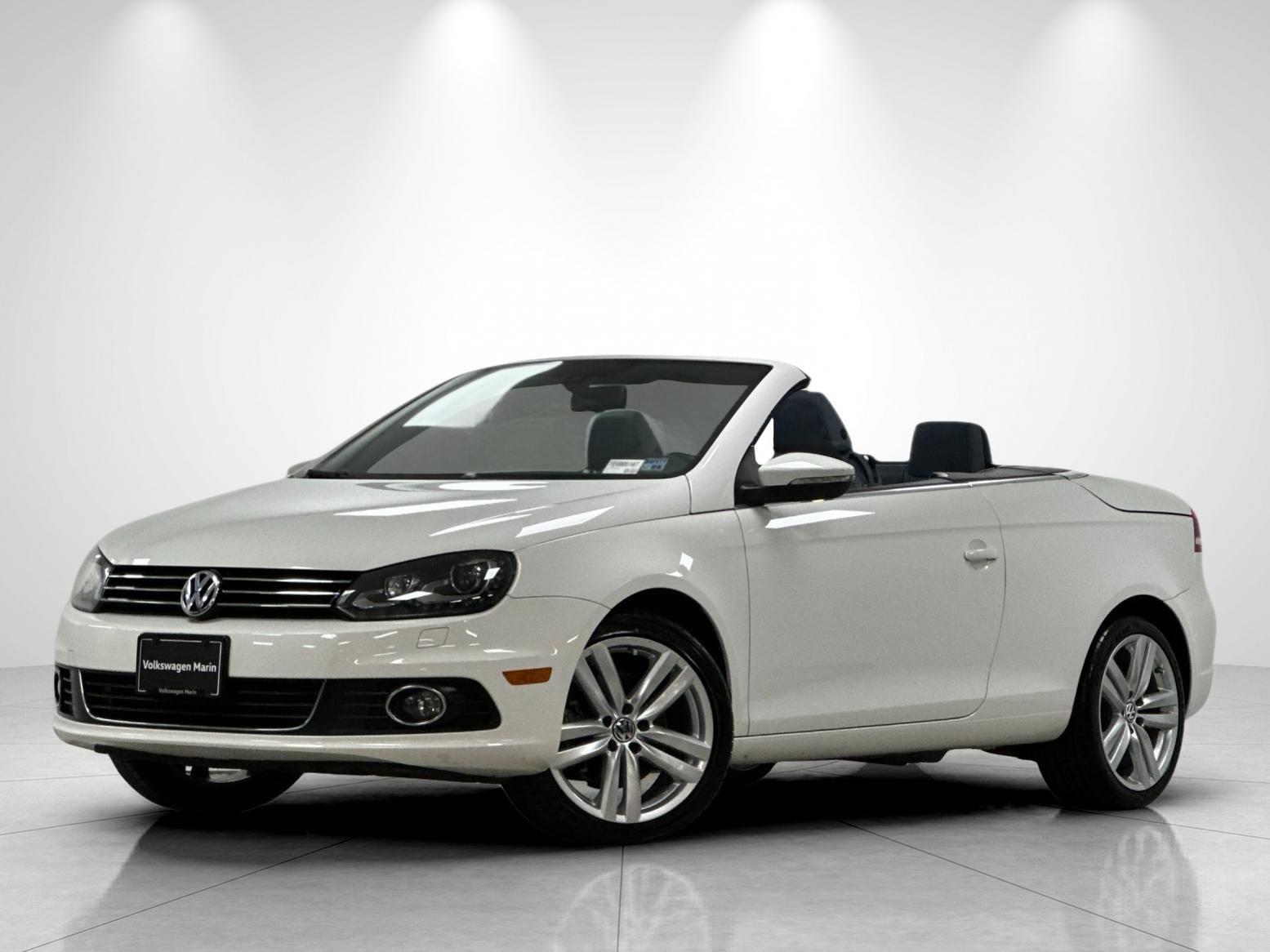 Candy White 2014 Volkswagen Eos Executive SULEV Convertible Front-Wheel Drive Automatic