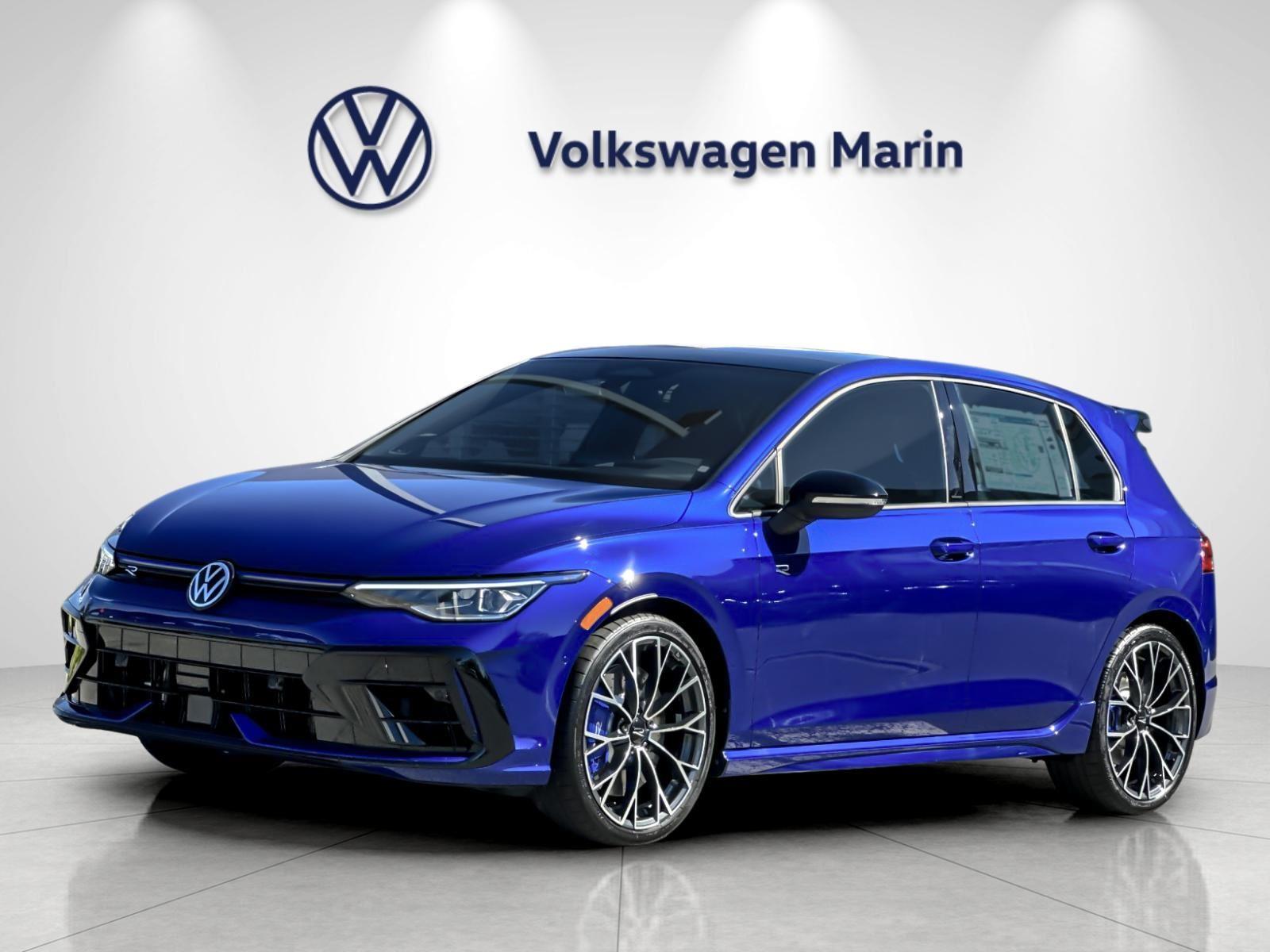 Lapiz Blue Metallic 2026 Volkswagen Golf R Hatchback All-Wheel Drive Automatic