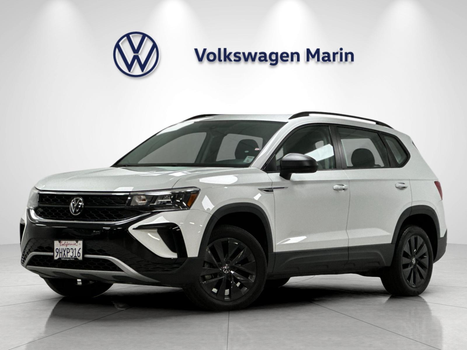 Pure White 2023 Volkswagen Taos SUV / Crossover Front-Wheel Drive