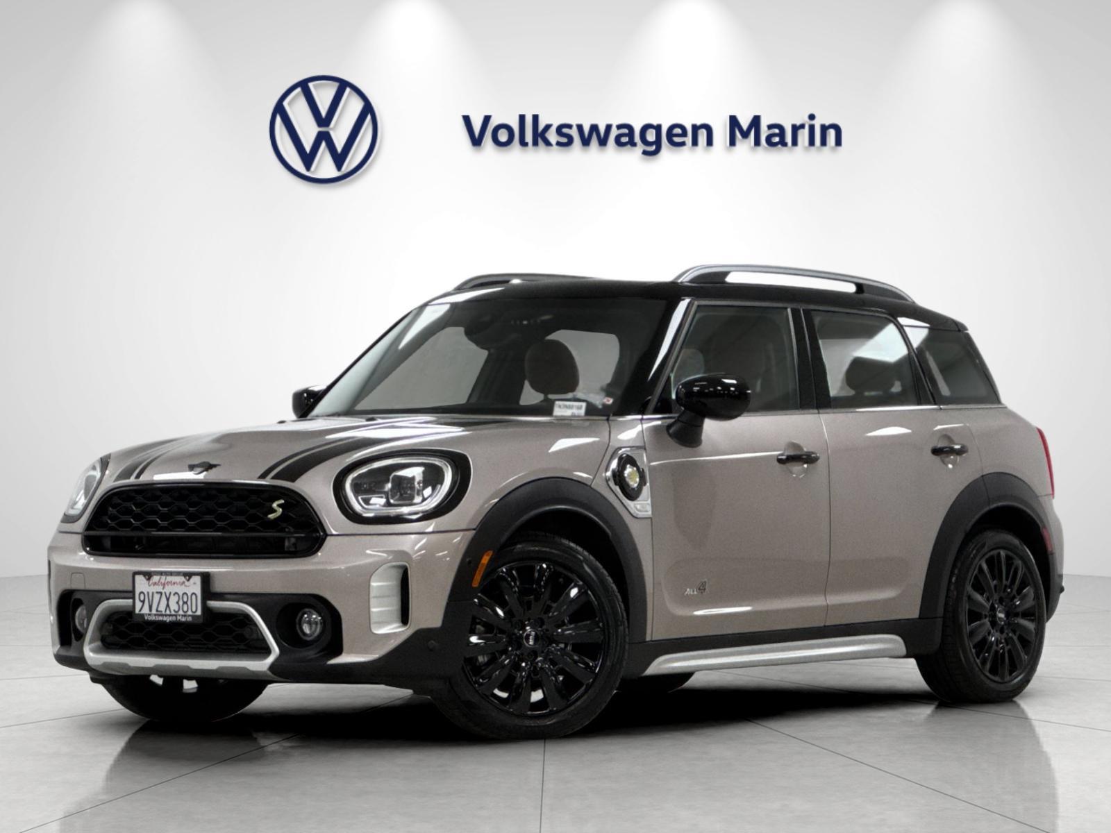 Gray (Rooftop Grey Metallic) 2022 MINI Countryman Hybrid Plug-in SUV / Crossover All-Wheel Drive Automatic