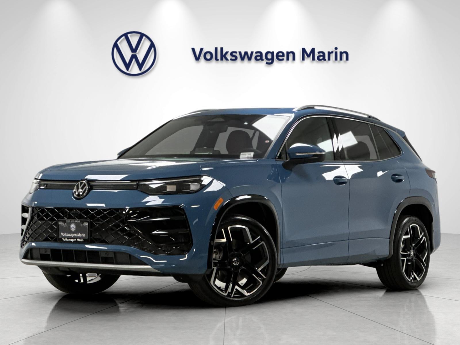 Monterey Blue Pearl 2027 Volkswagen Tiguan SUV / Crossover All-Wheel Drive Automatic