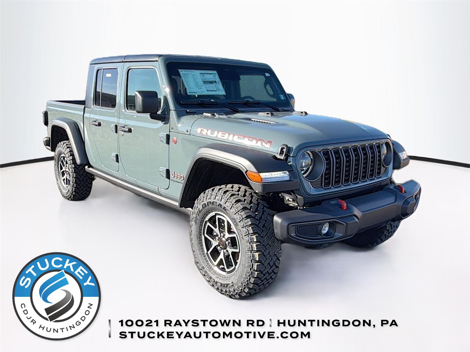 Anvil Clearcoat 2026 Jeep Gladiator Rubicon Crew Cab 4WD Pickup Truck Four-Wheel Drive 8-Speed Automatic