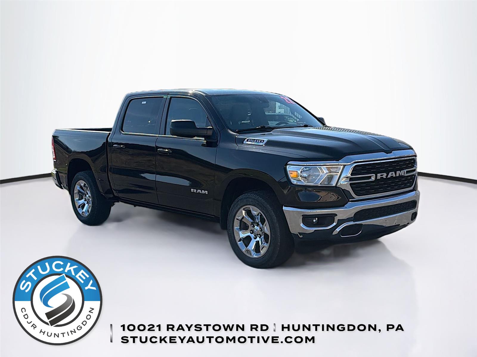 Diamond Black Crystal Pearlcoat 2022 RAM 1500 Big Horn Crew Cab 4WD Pickup Truck Four-Wheel Drive 8-Speed Automatic