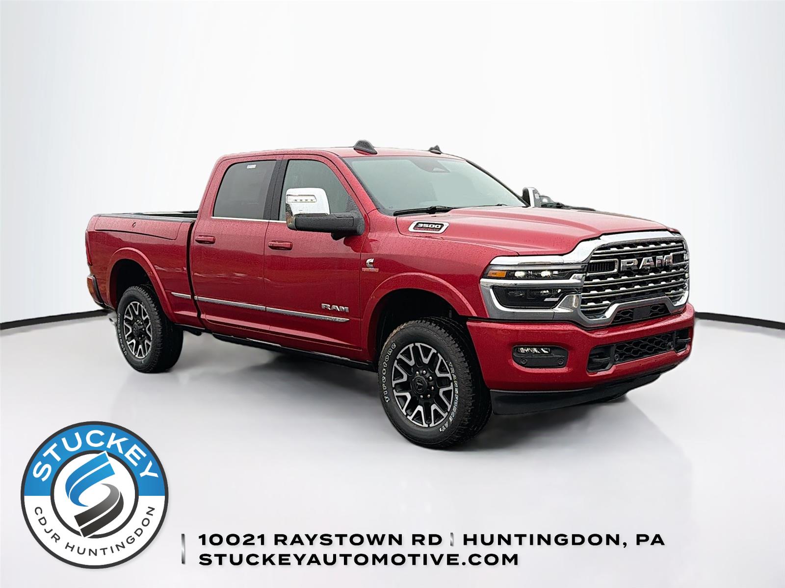 Molten Red Pearlcoat 2026 RAM 3500 Pickup Truck Four-Wheel Drive 8-Speed Automatic