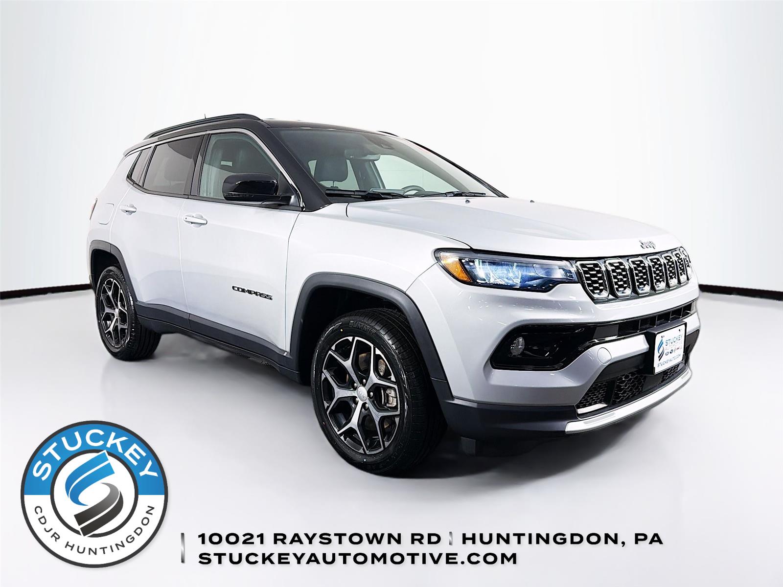 Silver Zynith Metallic Clearcoat 2024 Jeep Compass Limited 4WD SUV / Crossover Four-Wheel Drive 8-Speed Automatic