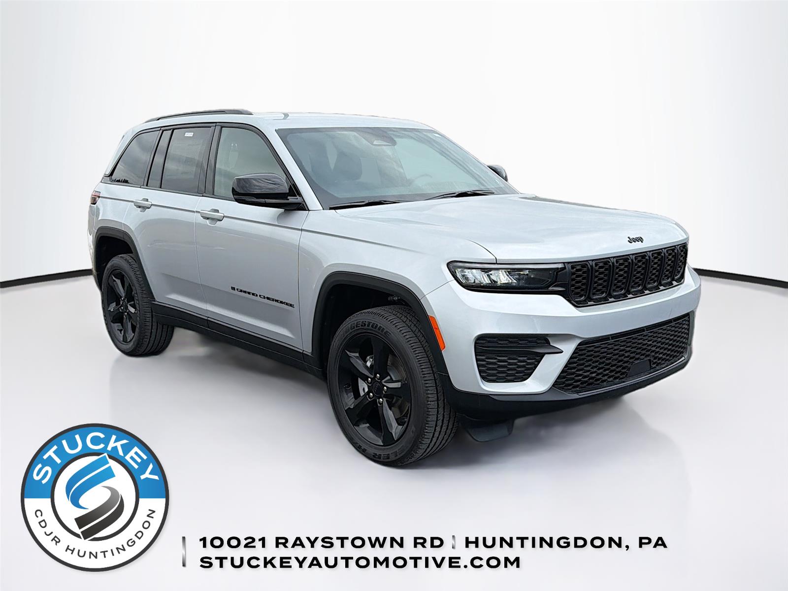 Silver Zynith 2025 Jeep Grand Cherokee Altitude 4WD SUV / Crossover Four-Wheel Drive 8-Speed Automatic