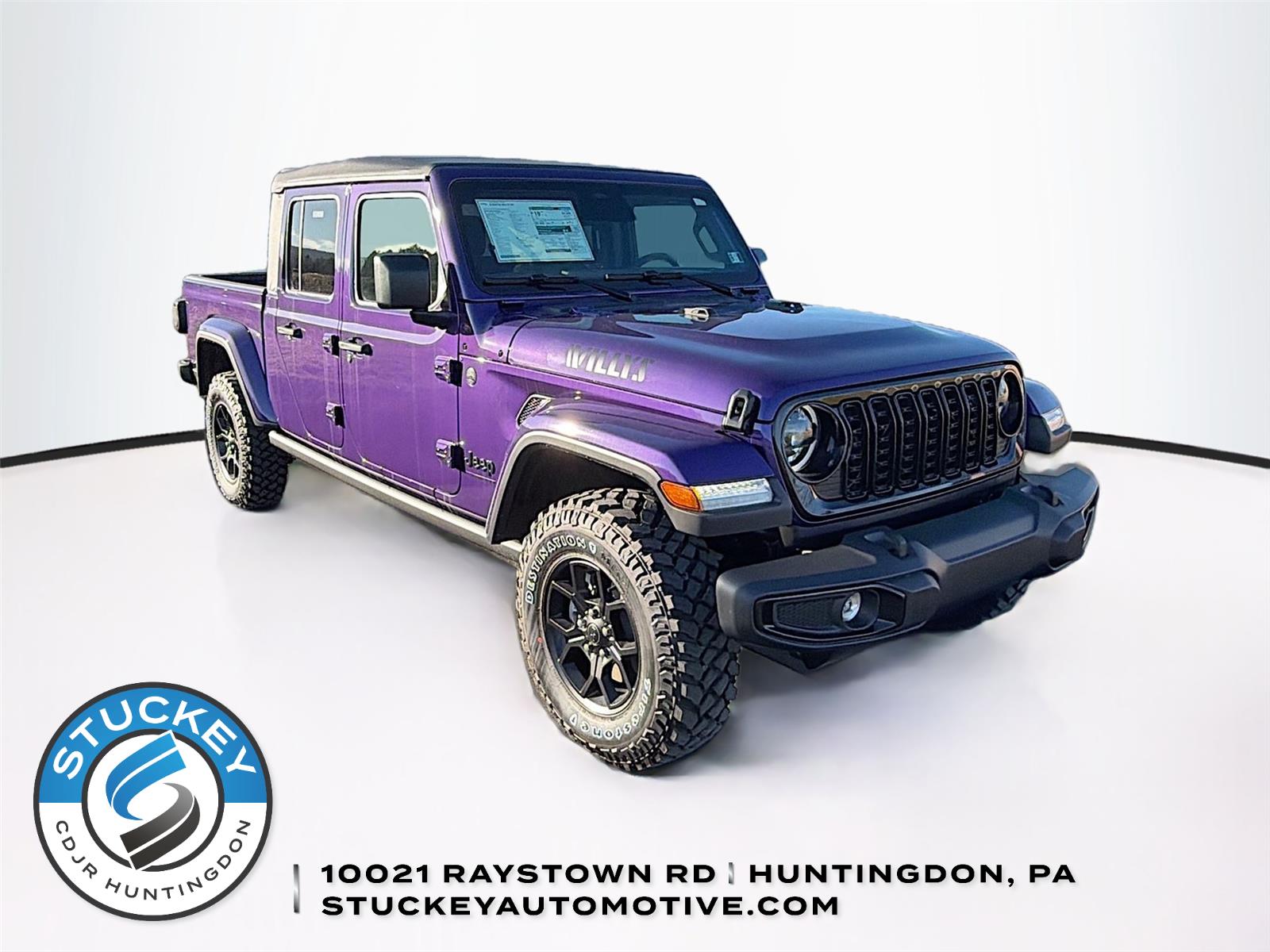 Reign 2026 Jeep Gladiator Pickup Truck Four-Wheel Drive 8-Speed Automatic