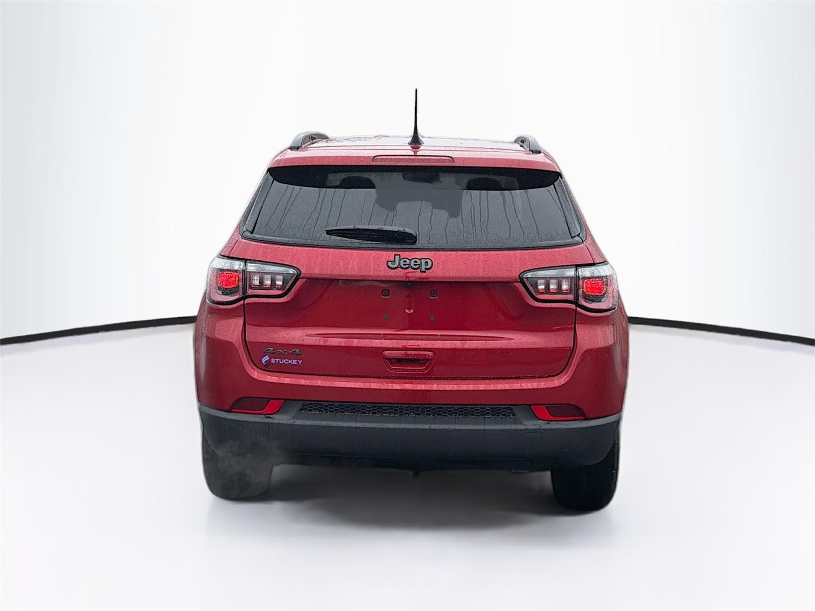 View vehicle photo 6