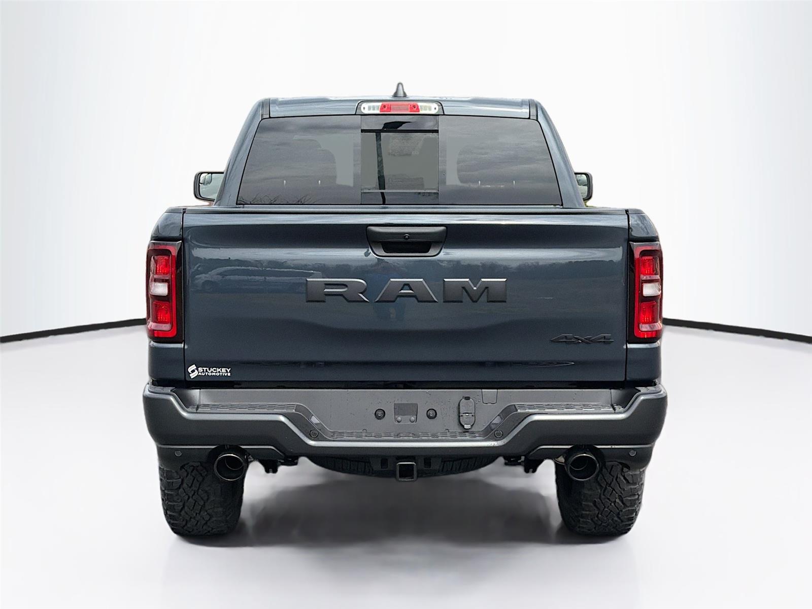View vehicle photo 6
