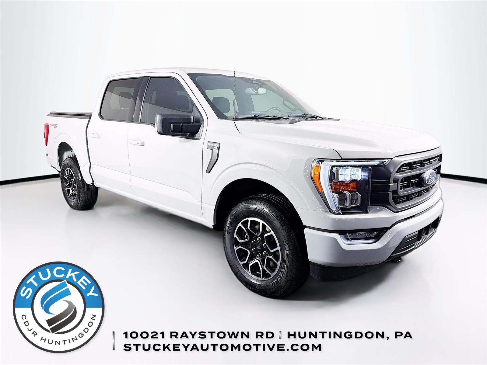 Avalanche Gray 2023 Ford F-150 XLT SuperCrew 4WD Pickup Truck Four-Wheel Drive Automatic