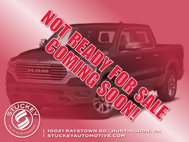 Diamond Black Crystal Pearlcoat 2019 RAM 1500 Laramie Longhorn Crew Cab 4WD Pickup Truck Four-Wheel Drive 8-Speed Automatic