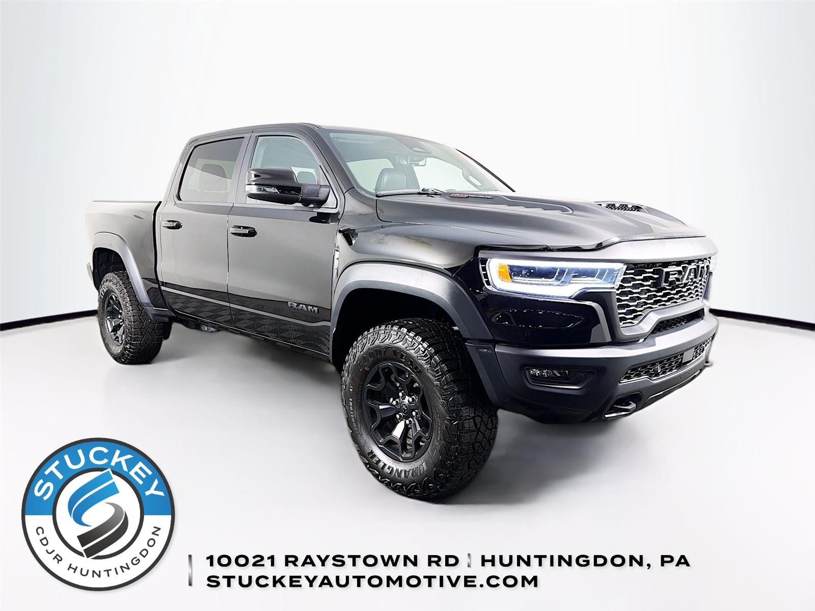 2025 RAM 1500 RHO Crew Cab AWD