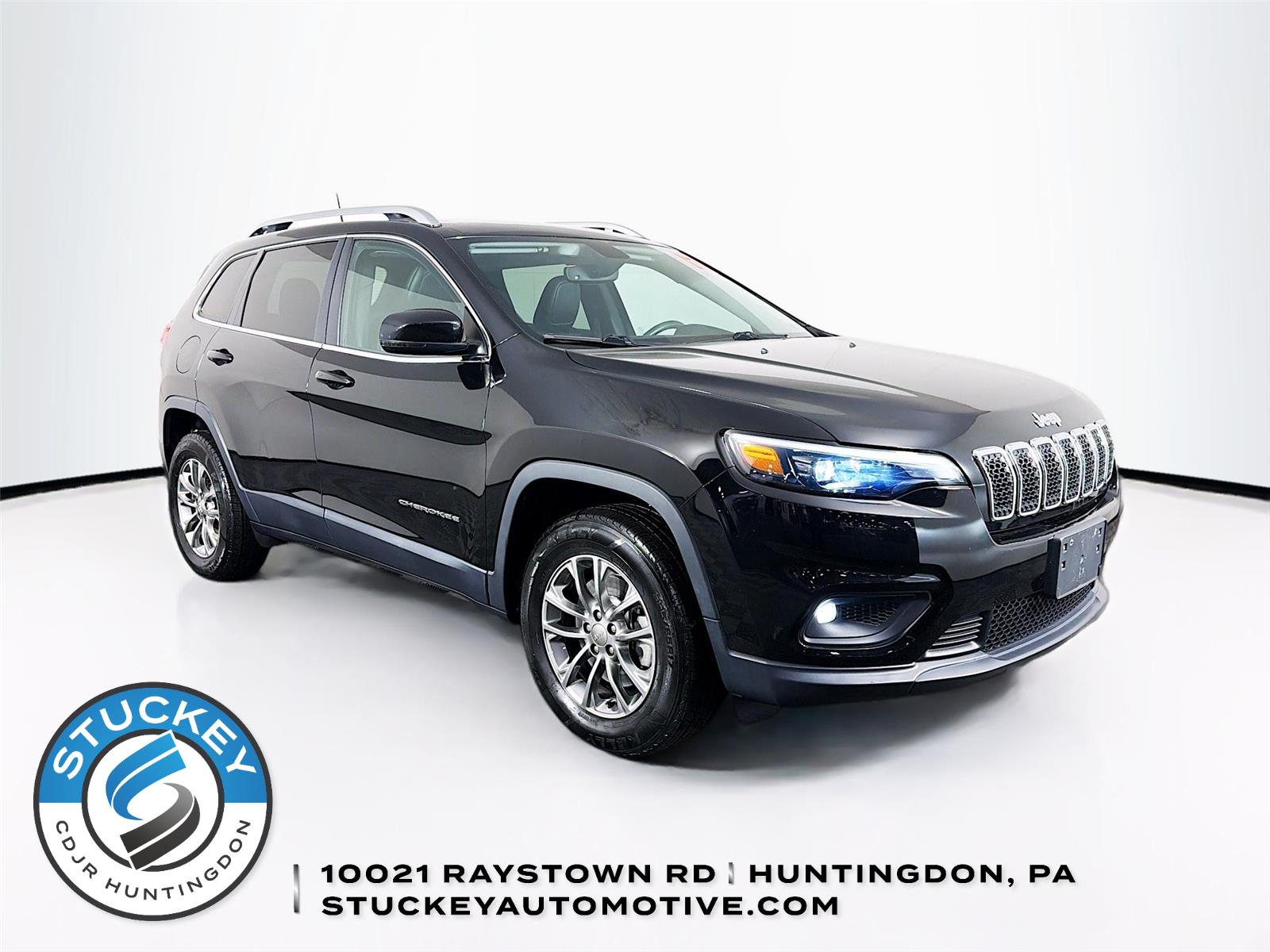 Diamond Black Crystal Pearlcoat 2019 Jeep Cherokee SUV / Crossover Four-Wheel Drive 9-Speed Automatic