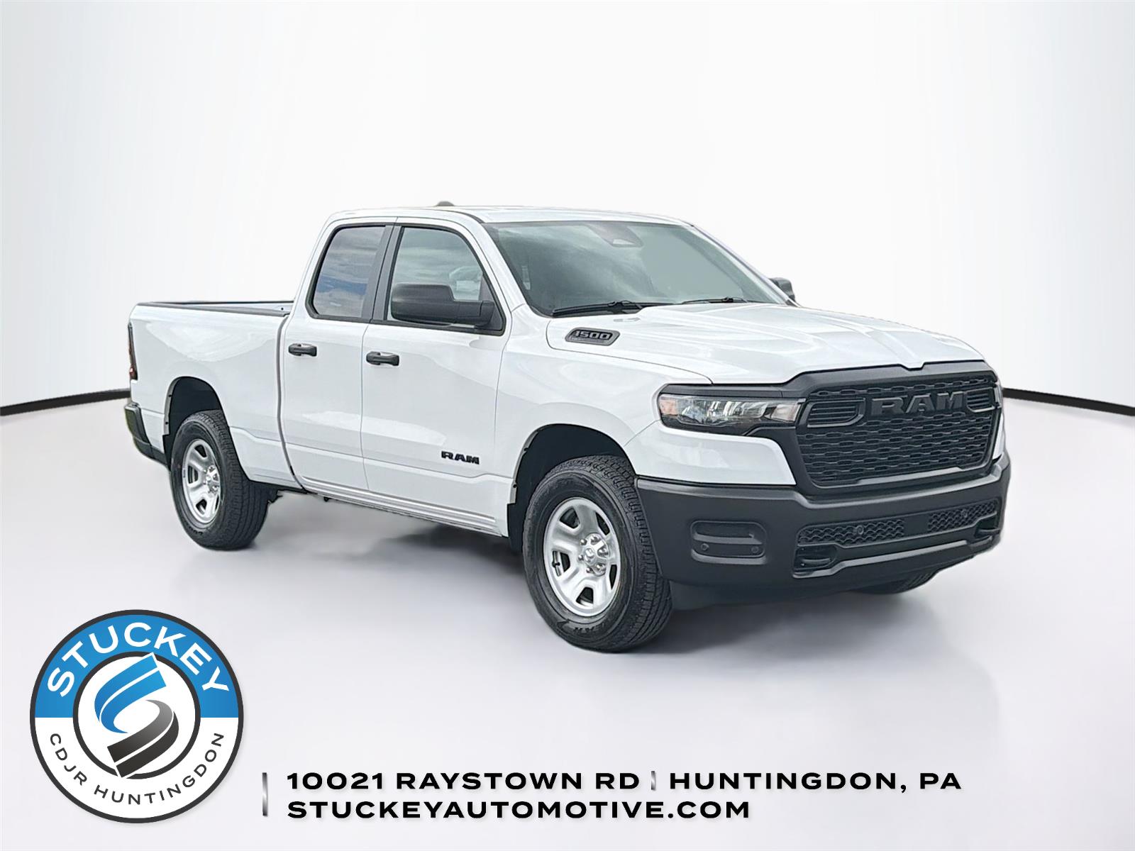 Bright White Clearcoat 2026 RAM 1500 Pickup Truck Four-Wheel Drive 8-Speed Automatic