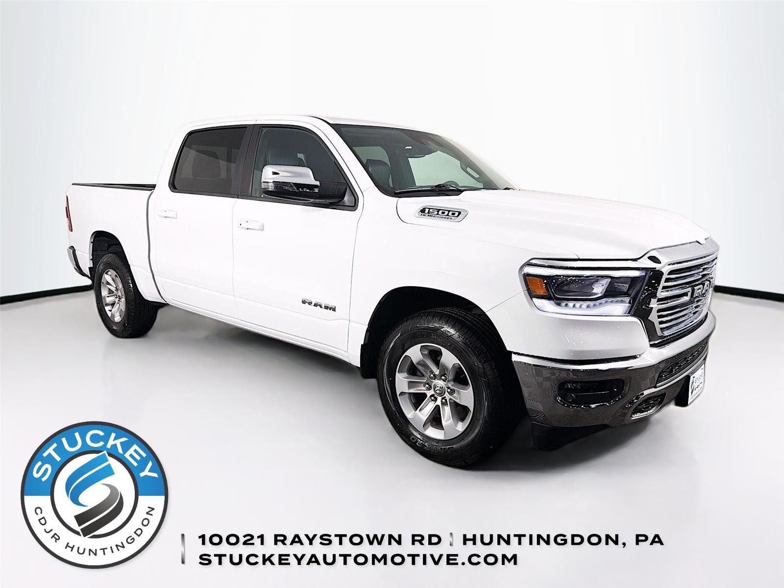Bright White Clearcoat 2023 RAM 1500 Pickup Truck Four-Wheel Drive 8-Speed Automatic