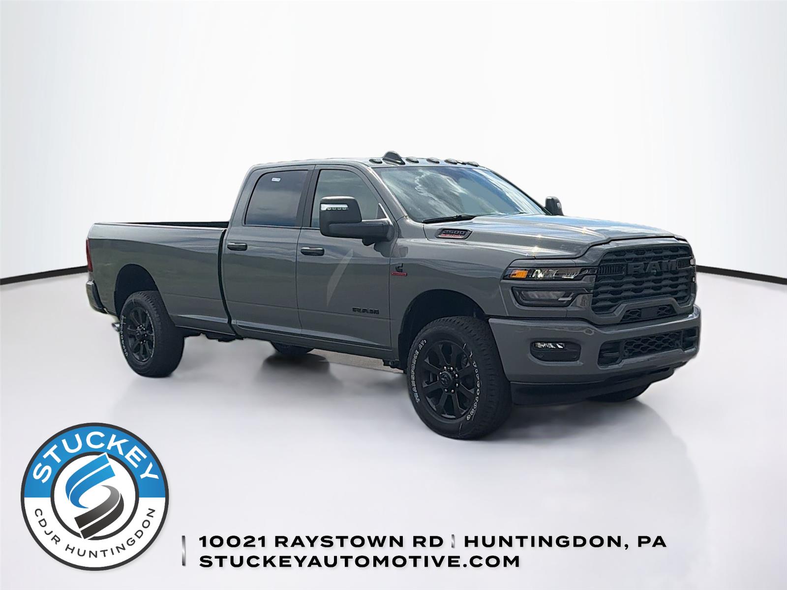Ceramic Gray Clearcoat 2026 RAM 2500 Pickup Truck Four-Wheel Drive 8-Speed Automatic