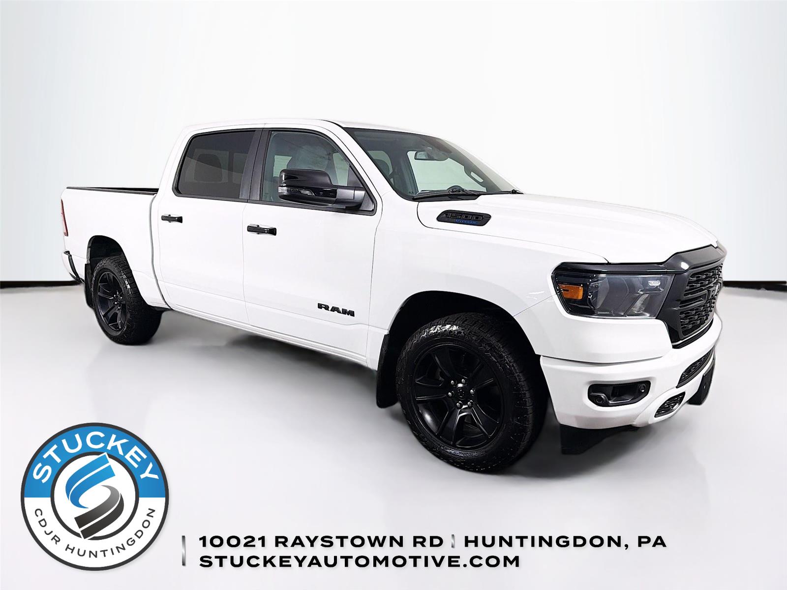 Bright White Clearcoat 2023 RAM 1500 Pickup Truck Four-Wheel Drive 8-Speed Automatic