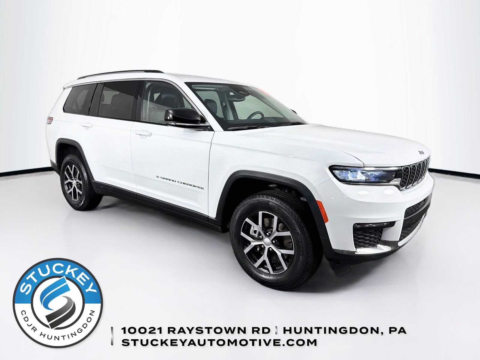 Bright White Clearcoat 2023 Jeep Grand Cherokee L SUV / Crossover Four-Wheel Drive 8-Speed Automatic