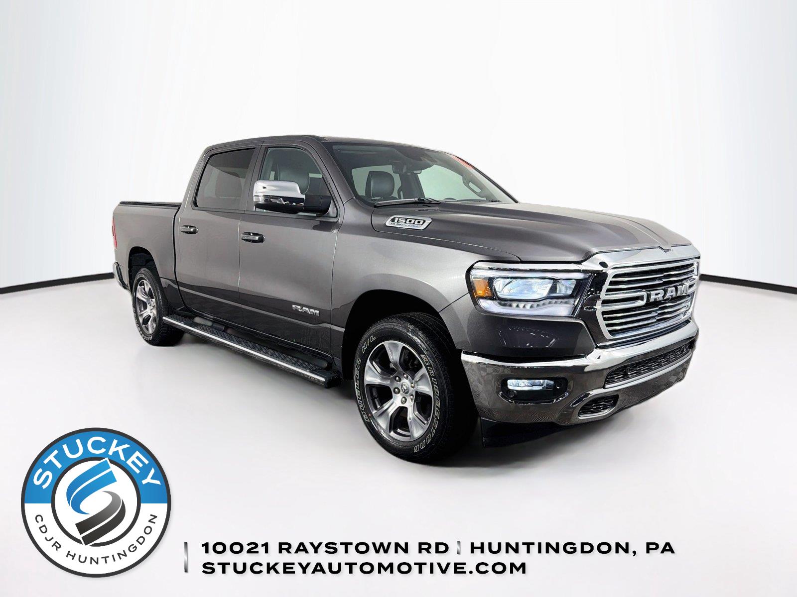  2023 RAM 1500 Laramie Crew Cab 4WD   