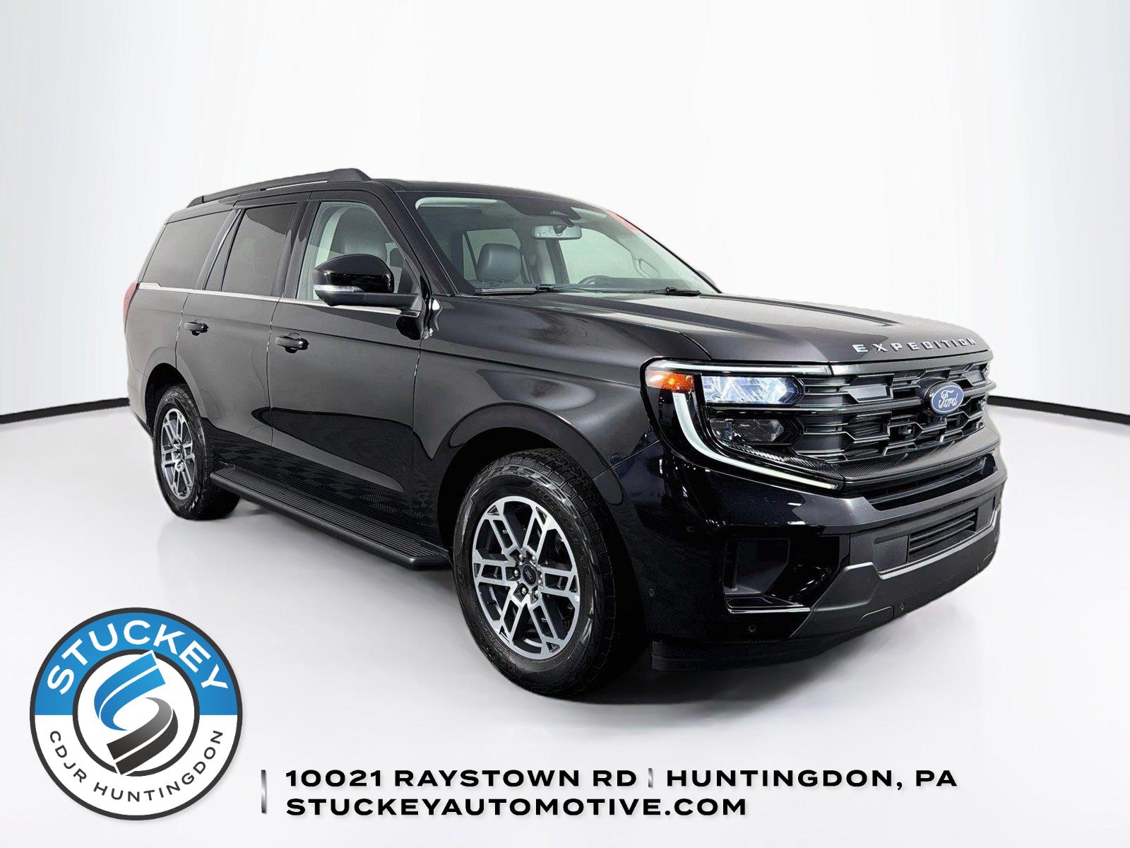 Agate Black 2025 Ford Expedition SUV / Crossover Four-Wheel Drive Automatic