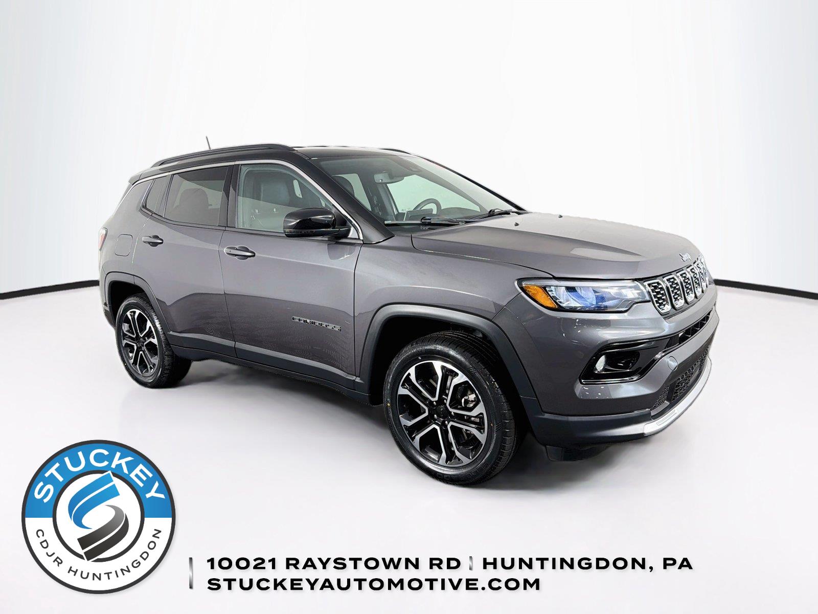 Silver Zynith Metallic Clearcoat 2024 Jeep Compass SUV / Crossover Four-Wheel Drive 8-Speed Automatic