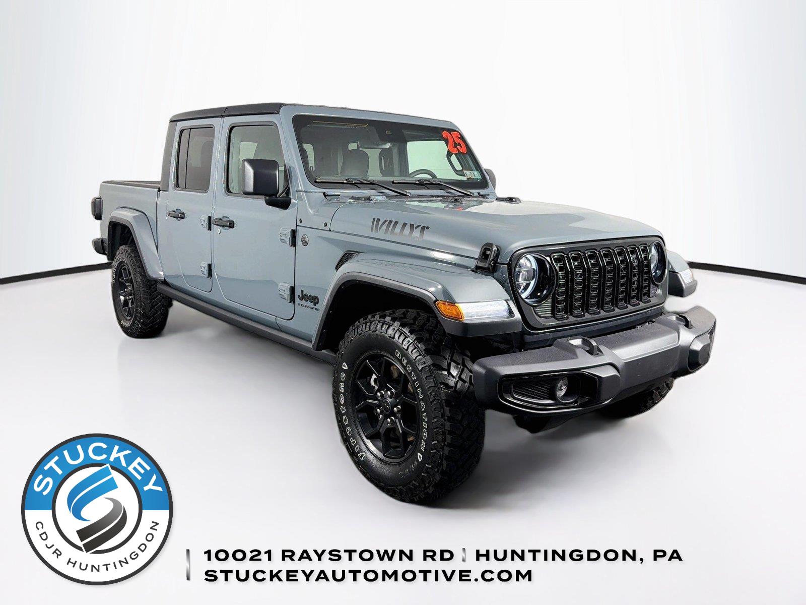 2025 Jeep Gladiator Willys Crew Cab 4WD