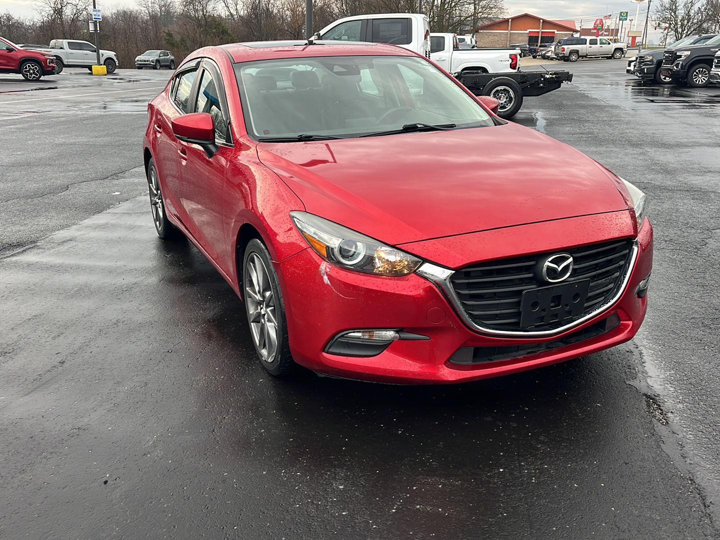 View vehicle photo 7