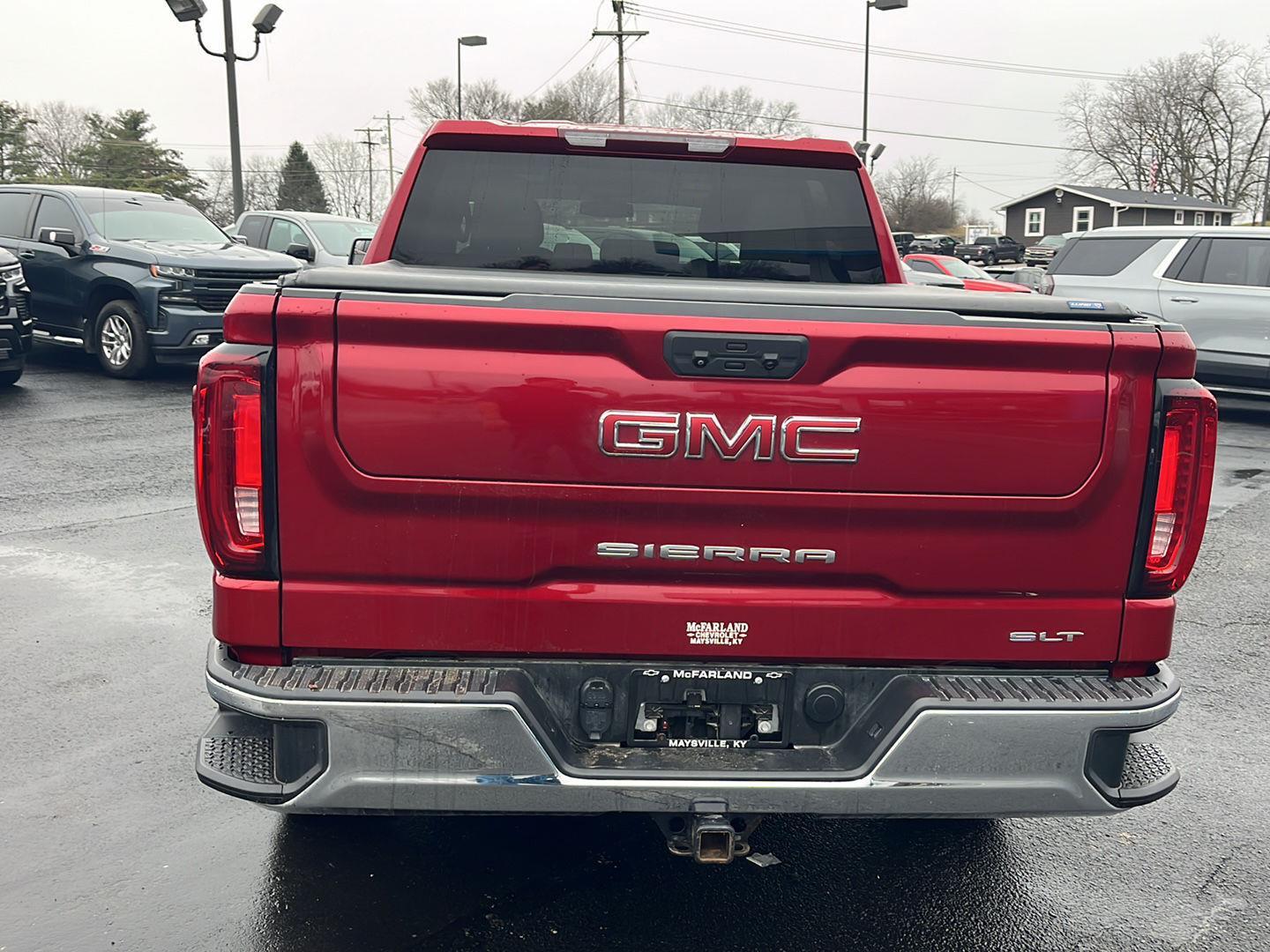 View vehicle photo 4