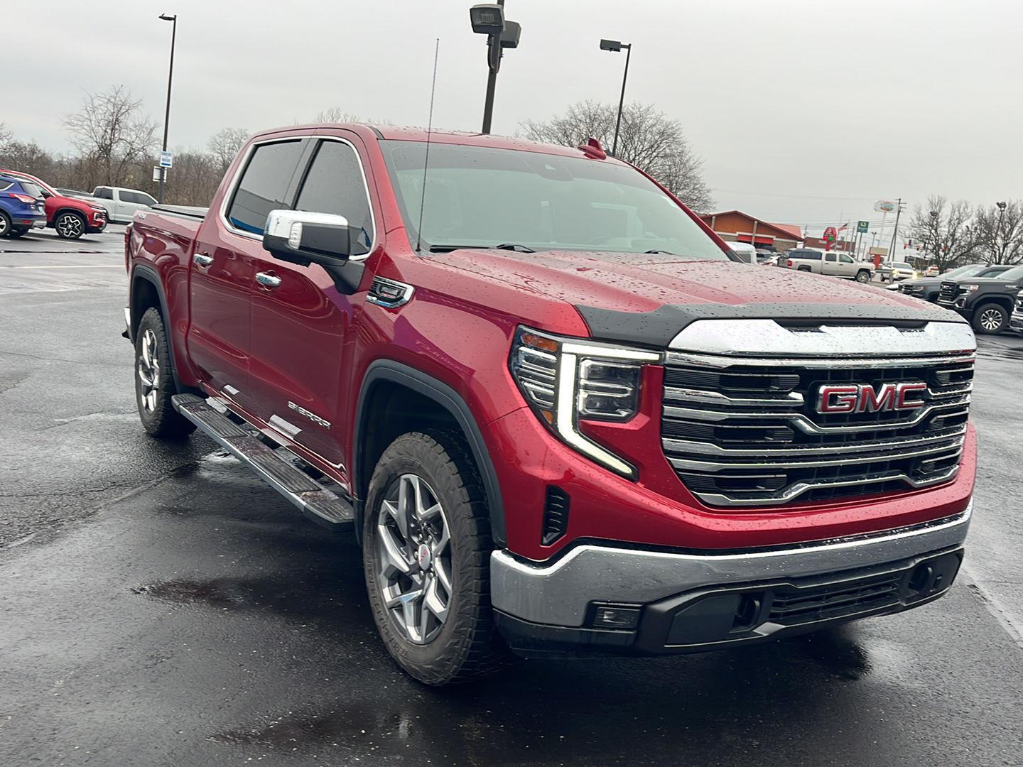 View vehicle photo 7