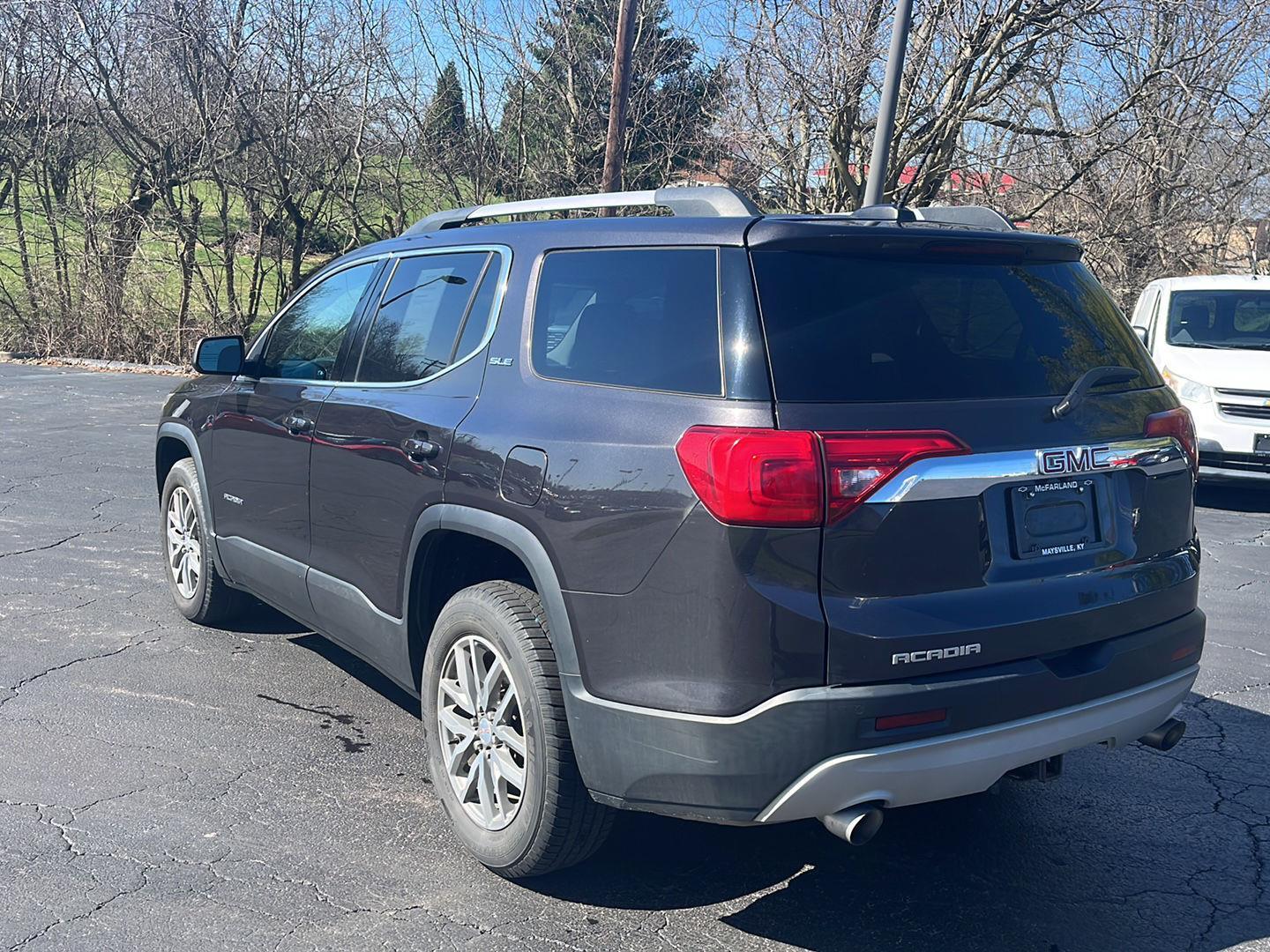 View vehicle photo 3