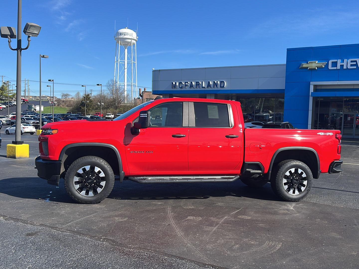 View vehicle photo 2