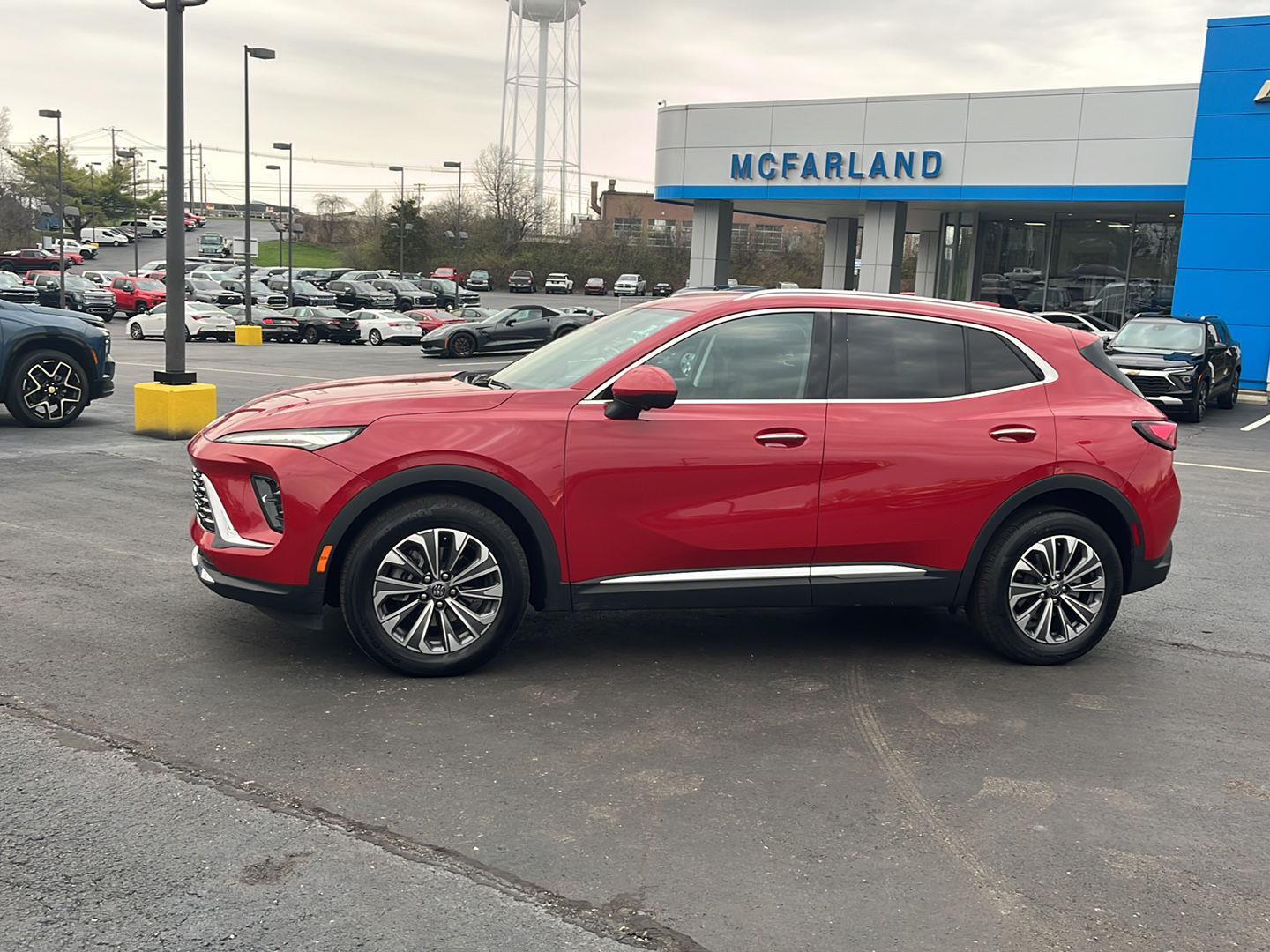 View vehicle photo 2