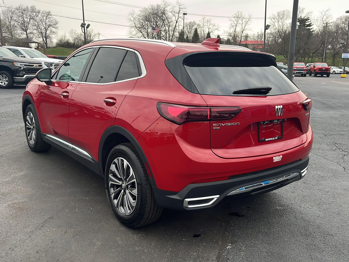 View vehicle photo 3