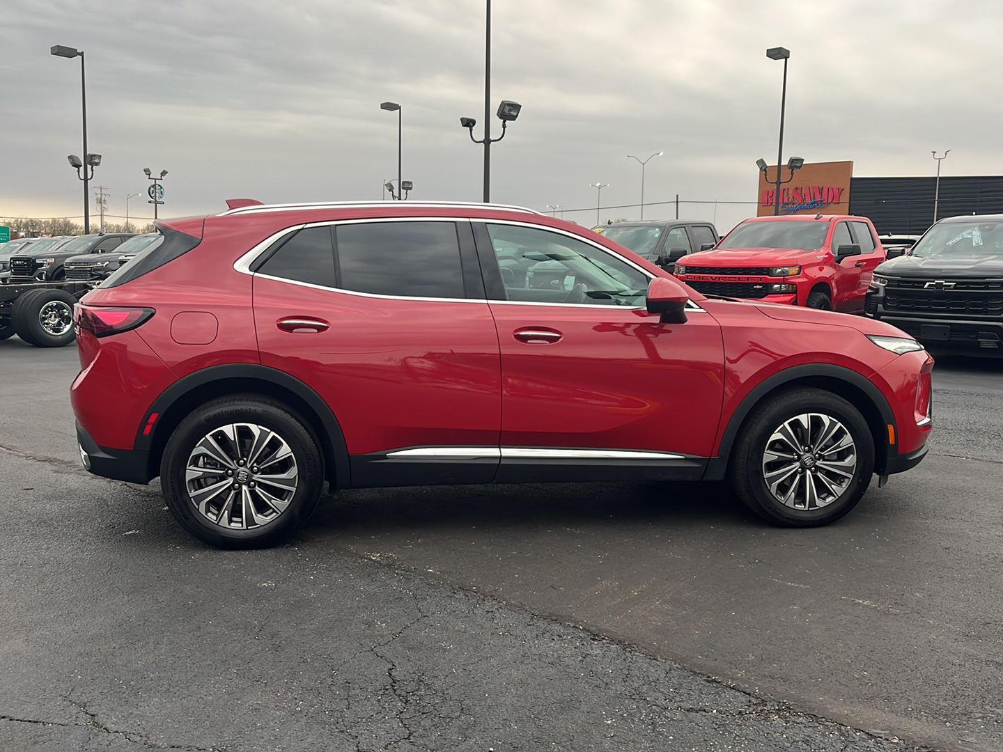 View vehicle photo 6