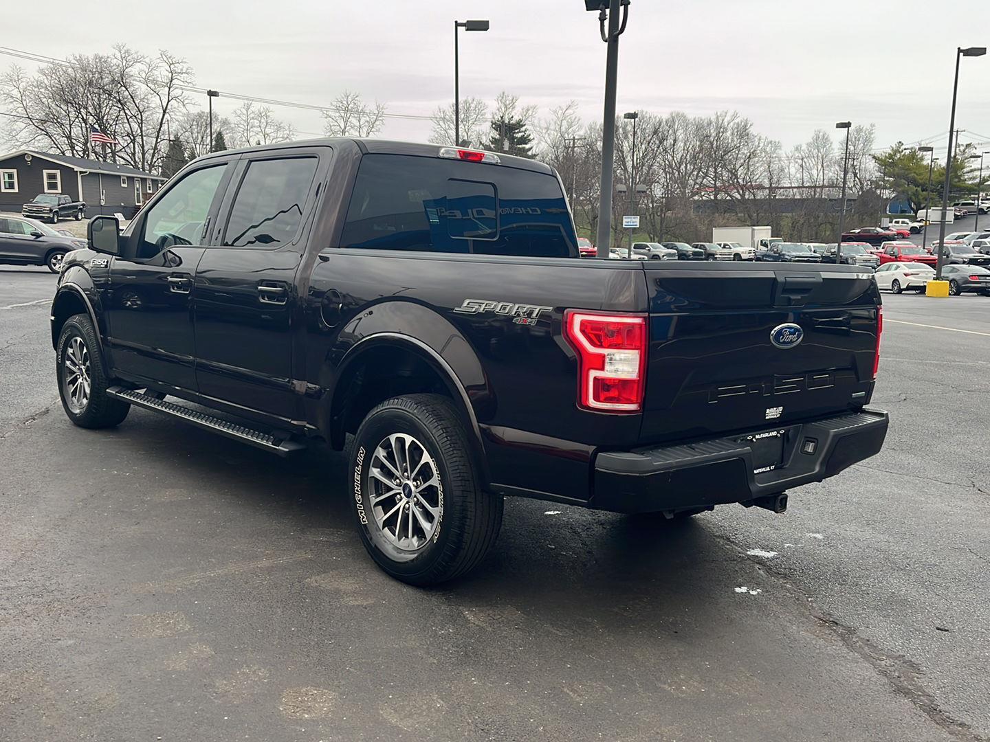 View vehicle photo 3