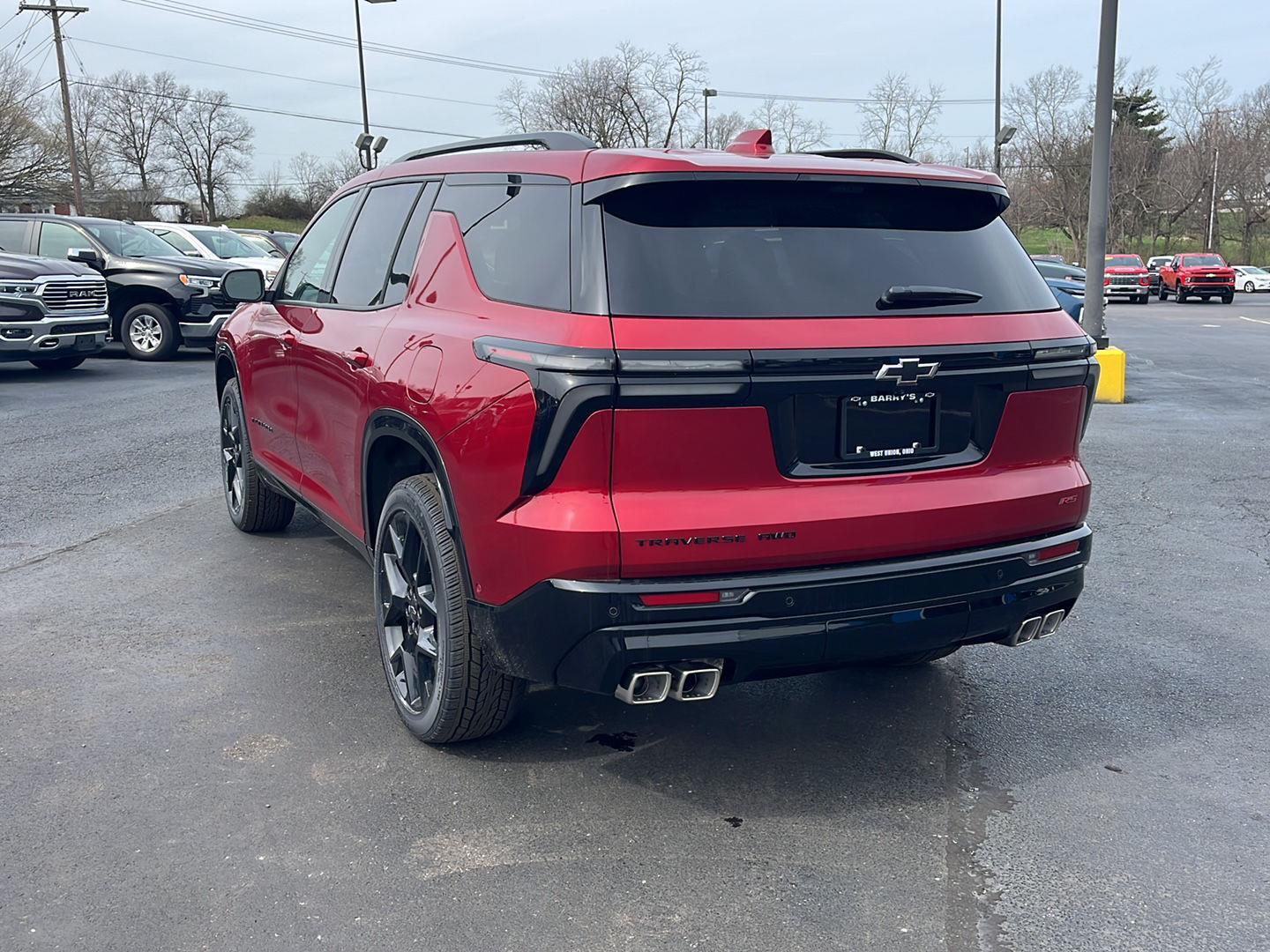 View vehicle photo 3