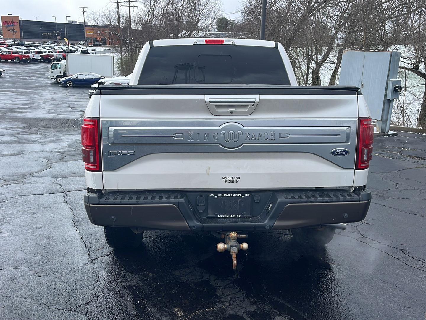 View vehicle photo 4