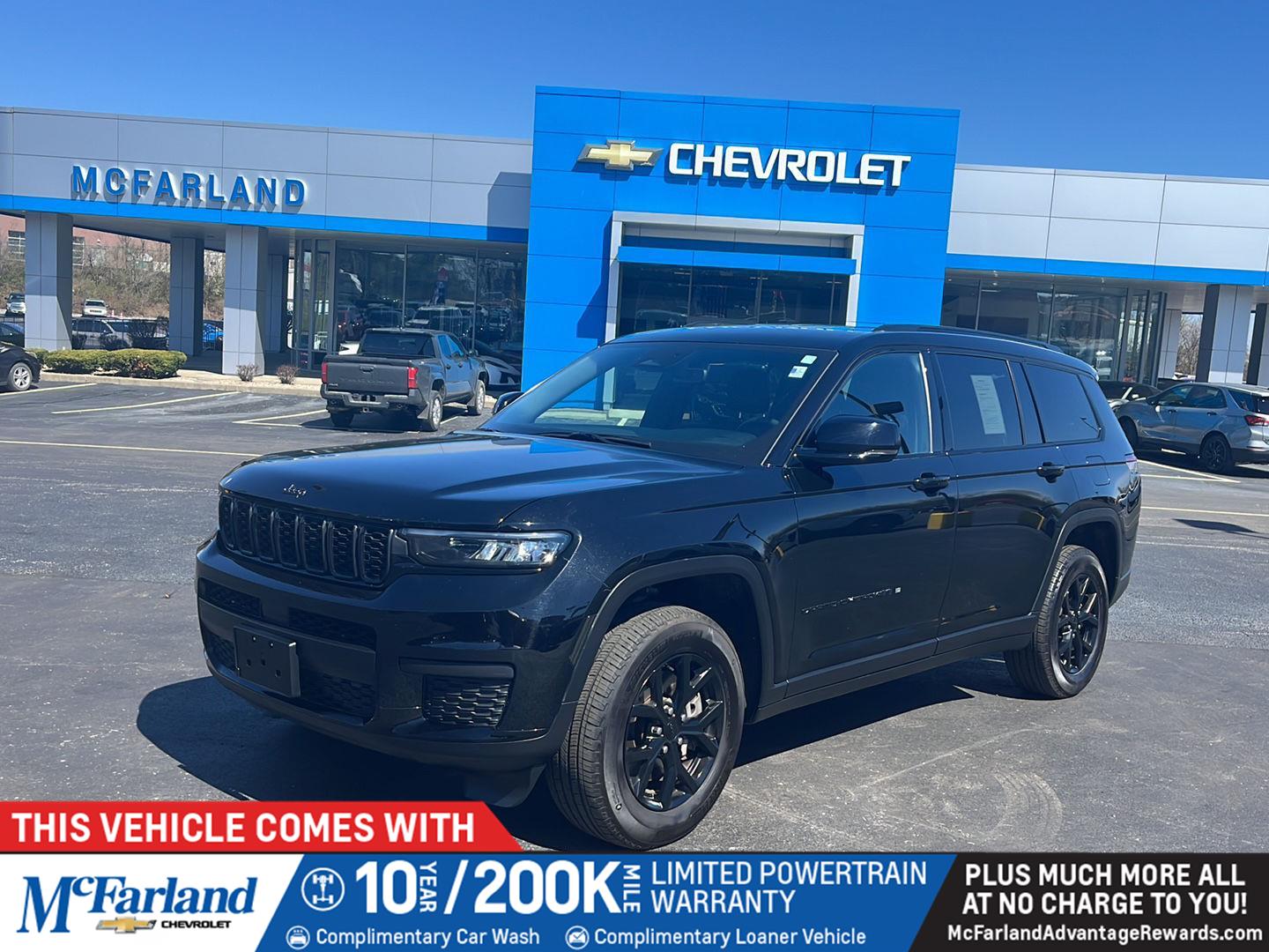 Diamond Black Crystal Pearlcoat 2024 Jeep Grand Cherokee L Altitude 4WD SUV / Crossover Four-Wheel Drive 8-Speed Automatic