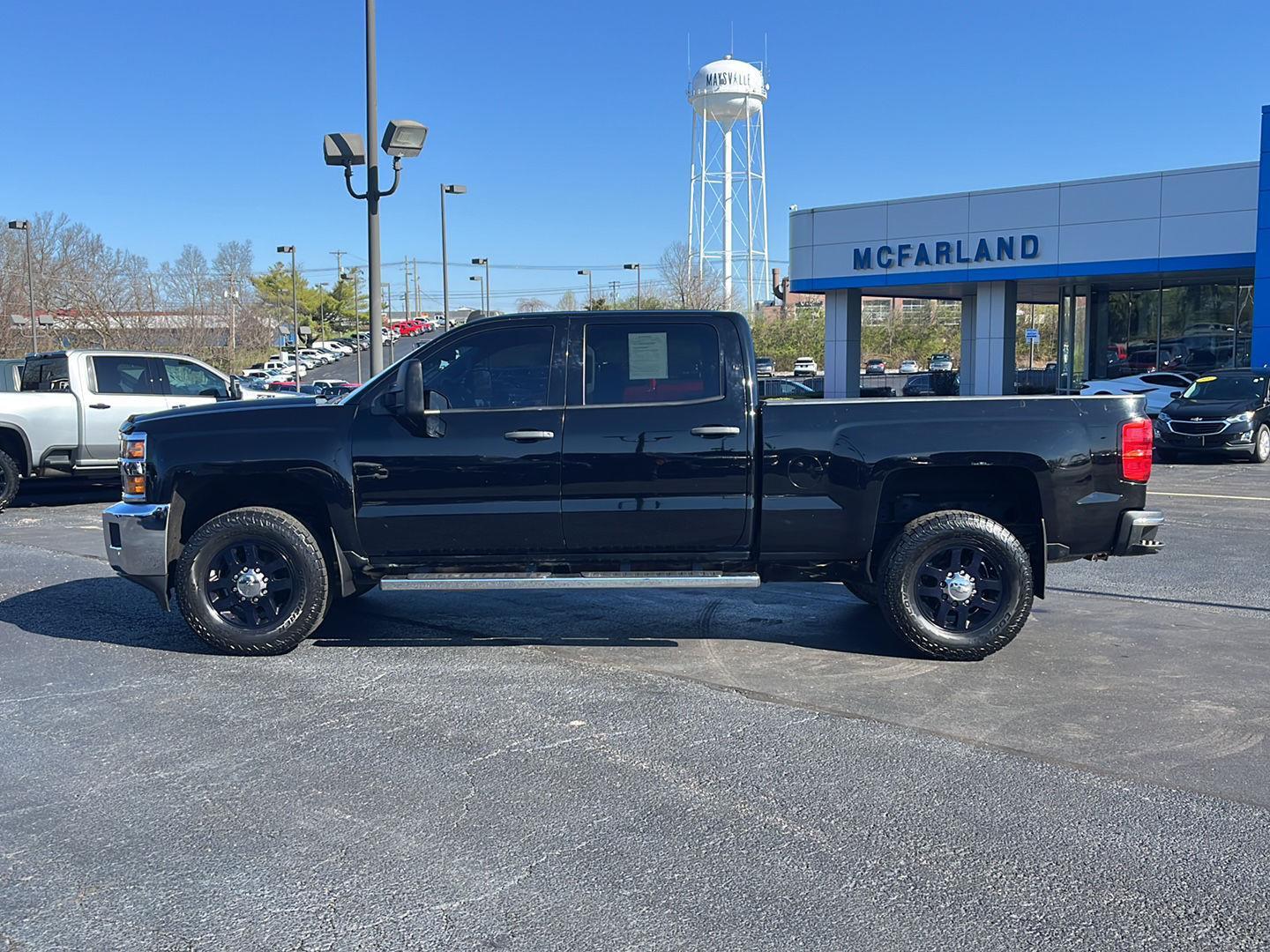 View vehicle photo 2